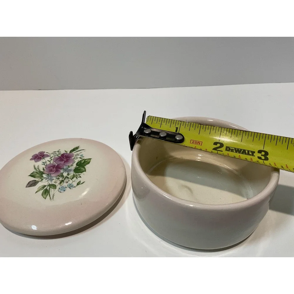 Vintage Ceramic Trinket Box Floral Design Hand Painted Pink Lid‎